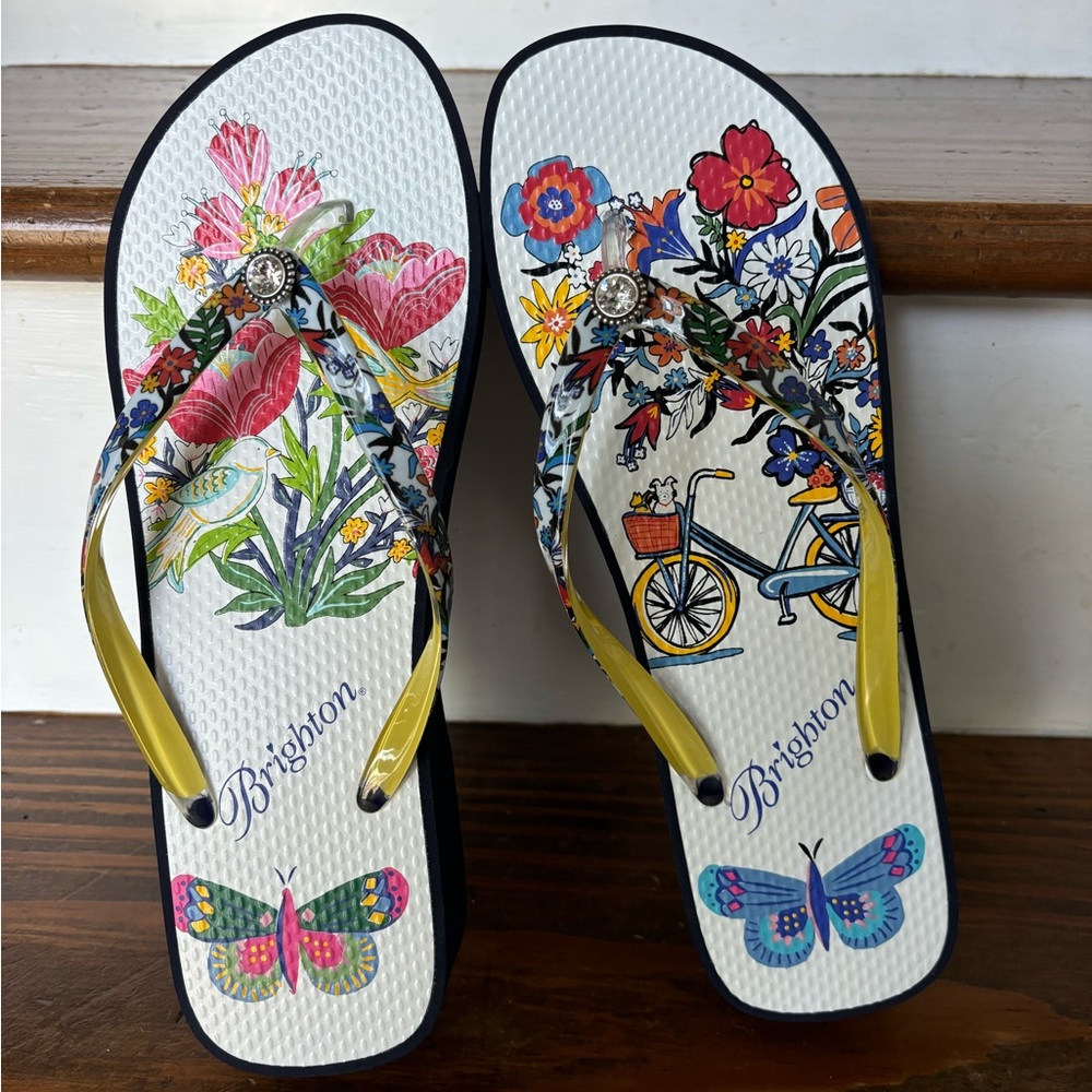 Brighton floral Sunny embellished wedge flip flops  NWOT   Size 8